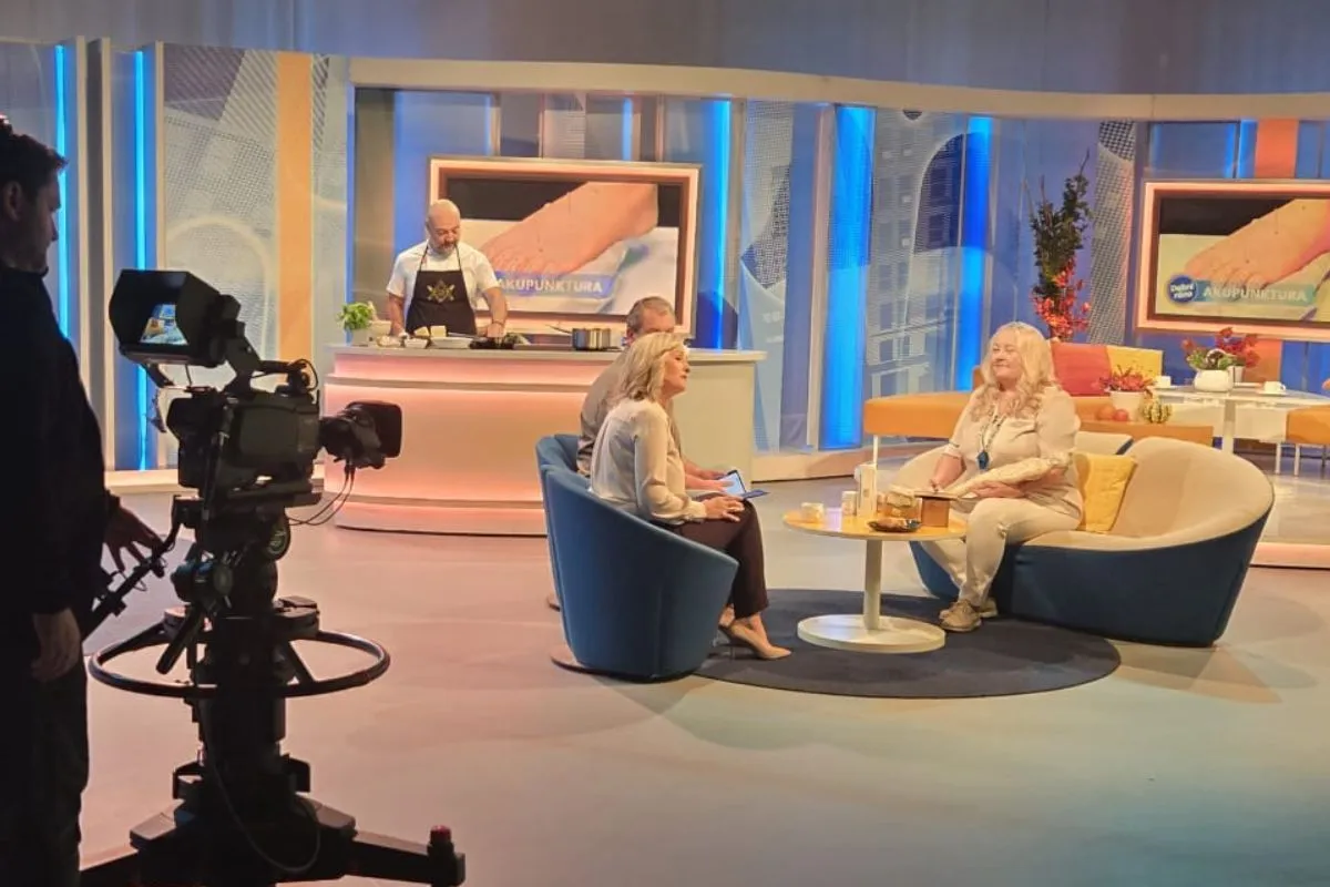 Dobré ráno v České televizi Eva Paglialonga Novotná v pořadu Dobré ráno České televize